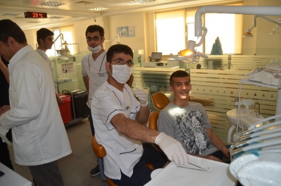 Adana Demirspor, Çukurova Üniversitesi Diş Hekimliği Fakültesi’nde Diş Sağlığı Kontrolünden Geçti