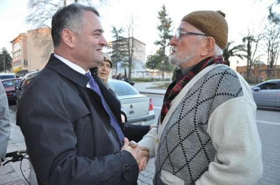 Aslan Karanfil, Çarşamba'da Seçim Çalışmalarını Sürdürüyor