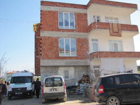 Samsun Vezirköprü'de Genç Bir Kadın İntihar Etti, Olayın Sebebi Araştırılıyor