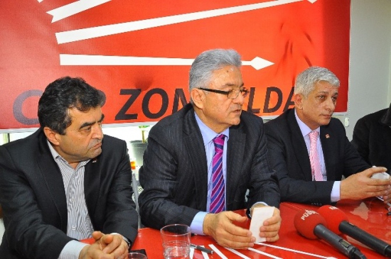Zonguldak'ta Şerafettin Turpçu, CHP İl Başkanı ve Partililerle Bir Araya Geldi