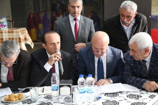 Erzurum Tortum'da Muhtarlarla Bir Araya Gelen Başkan Sekmen, Sorunları Dinledi