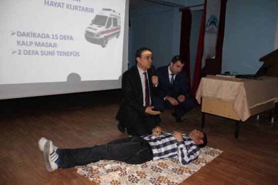 Eyyübiye'de Öğrencilere Hayat Kurtaran Eğitimler Verildi