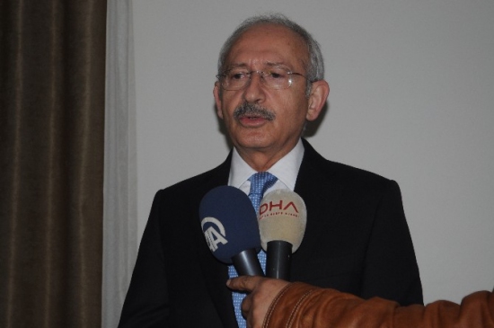 Kemal Kılıçdaroğlu, Tunceli Pertek'te Muhtarlarla Toplantı Gerçekleştirdi