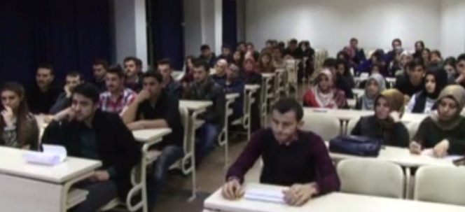 Atatürk Üniversitesi Edebiyat Fakültesi Tarih Bölümünde İdam Cezası Üzerine Tartışma Yapıldı