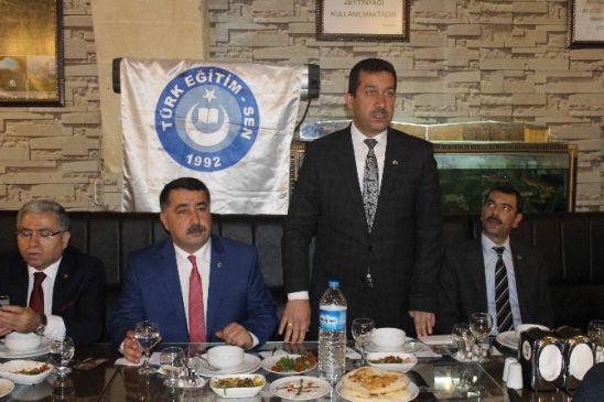 Kilis'te Türk Eğitim Sen İstişare Toplantısı Gerçekleştirdi