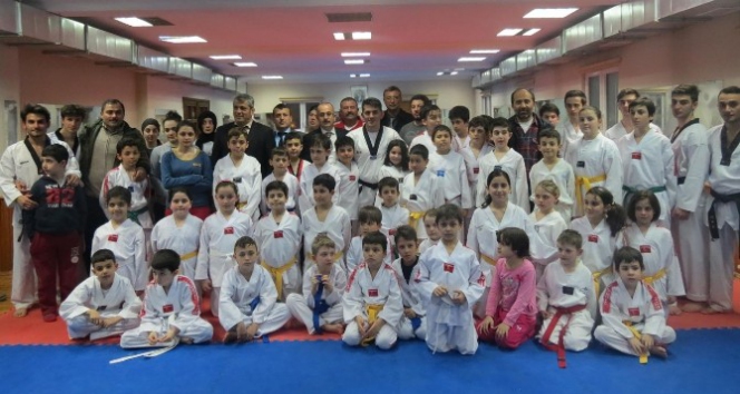 Trabzon'da Selçuk Çebi, Seçim Çalışmalarını Sürdürüyor