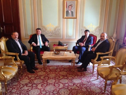 İstanbul'da AK Parti Düzce Milletvekili Aday Adayı İsmail Ustaoğlu, Vali Vasip Şahin'i Ziyaret Etti