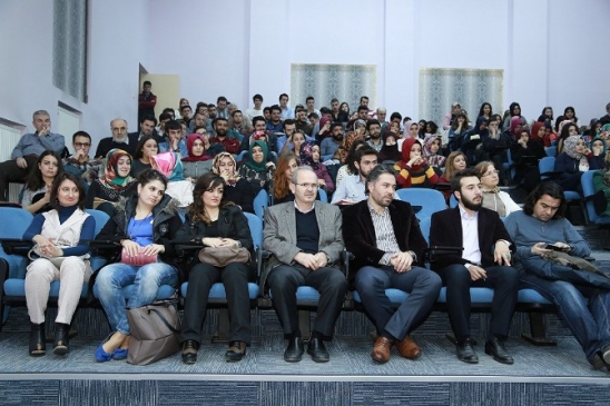 Kayseri Erciyes Üniversitesi'nde "Modern Psikolojide Yeni Yaklaşımlar" Konferansı Yapıldı