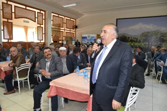 Kayseri'de Çiftçiler, Şeker Fabrikasının Kapatılmasına Karşı Ortak Ses Yükseltiyor