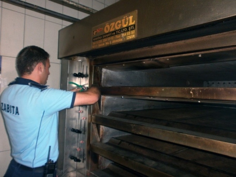 Uşak Merkez'de Ekmek ve Simit Fırınlarına Sıkı Denetim Uygulandı
