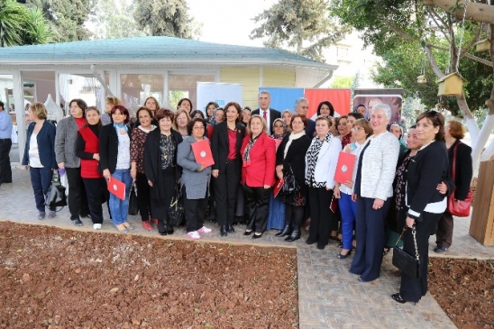 Mersin Mezitli'de Kadınlara Yönelik Eğitim Projesi Sertifika Töreniyle Sona Erdi