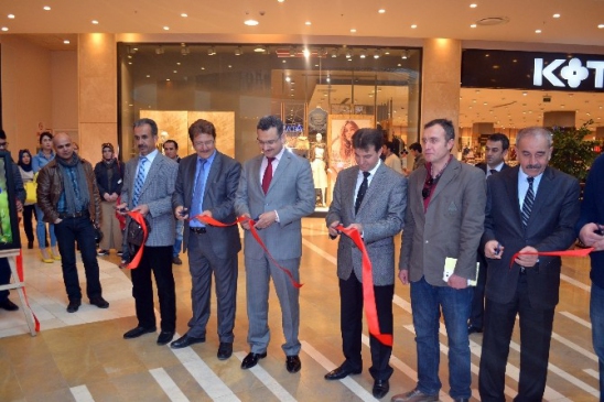 Kahramanmaraş Piazza'da Arif Avize'nin Fotoğraf Sergisi Ziyaretçileri Bekliyor