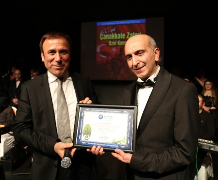 Canik'de Türk Halk Müziği Topluluğu, 100. Yıl Çanakkale Zaferi Konseri'ni gerçekleştirdi.