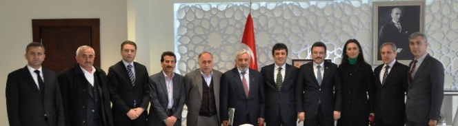 Aygören Vadisi Derneği, Ortahisar Belediye Başkanı Ahmet Metin Genç’i Ziyaret Etti