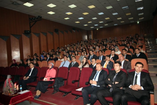 Ağrı'da Vali Musa Işın, Köy Öğretmenleriyle Toplantı Gerçekleştirdi