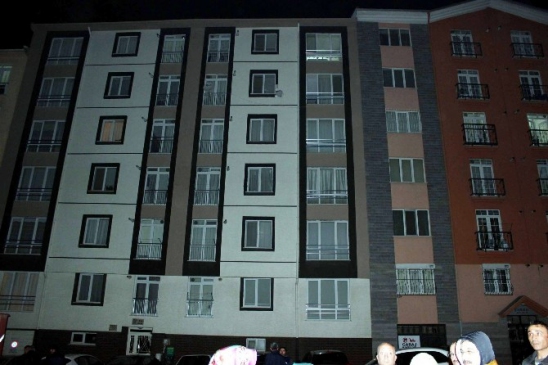 Eskişehir Alanönü Mahallesi'nde Şofben Patlaması Sonucu 6 Katlı Apartmana Çarptı