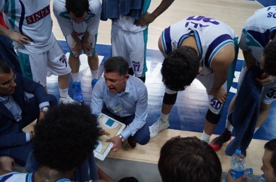 Denizli'de Sinpaş Basket, Yeşil Giresun'a Uzatmalarda 88-86 Yenildi