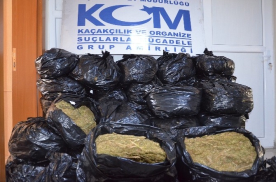 Şanlıurfa Viranşehir'de Düzenlenen Operasyonda 252 Kilo Esrar Ele Geçirildi