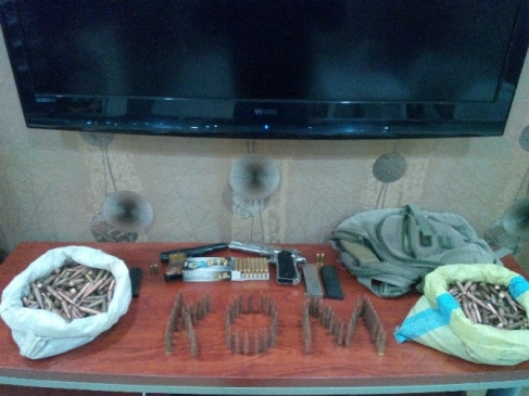 Mardin Kızıltepe'de Durdurulan Araçtan Cephanelik Ele Geçirildi