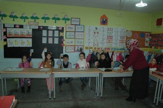 Küre'de Okul Sütü Projesi Kapsamında Öğrencilere Süt Dağıtımı Devam Ediyor