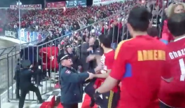 Ermenistan ile Arnavutluk Maçında Türk Bayrağına Tepki Gösterdiler