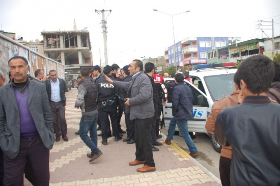 Adıyaman'da Kendini Maliye Memuru Olarak Tanıtan Dolandırıcı Yakalandı