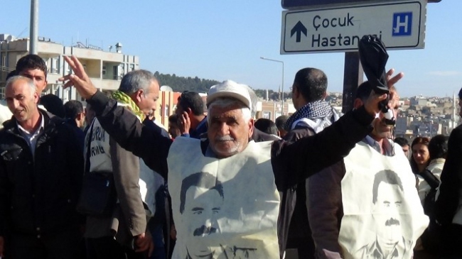 Şanlıurfa Balıklıgöl'de Öcalan’ın Serbest Bırakılması İçin Yürüyüş Düzenlendi