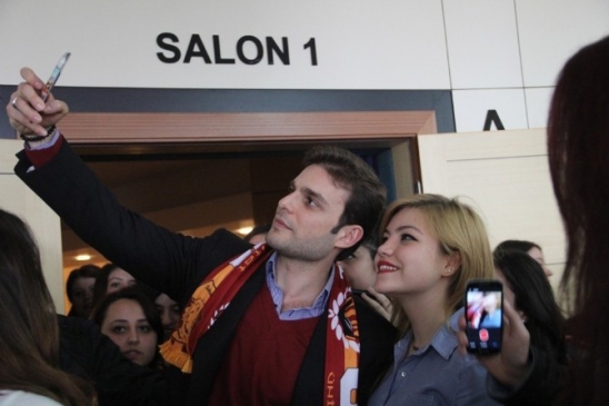 Sakarya'da Uyuşturucu ile Mücadele Etkinliği Kapsamında Mehmet Aslan Öğrencilere Bilgi Verdi