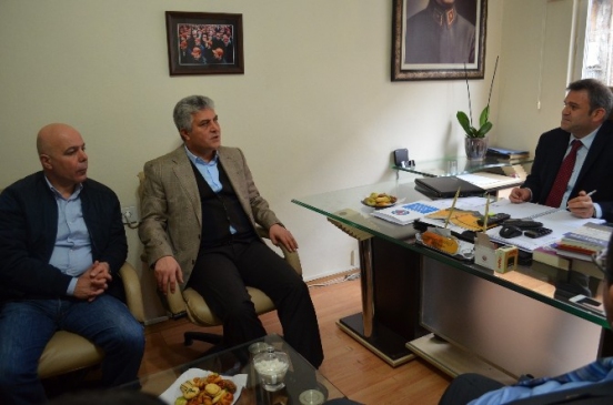 Trabzon'da Adnan Günnar, 1 Nolu Yol İş Sendikası'nı Ziyaret Etti