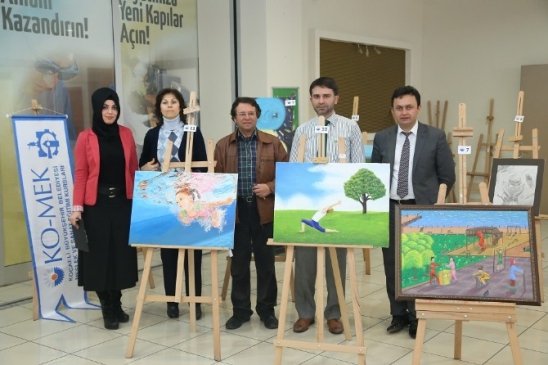 Kocaeli'de KO-MEK Resim Kursiyerleri "Spor ve Sağlıklı Yaşam" Yarışmasında Eserlerini Sergiledi
