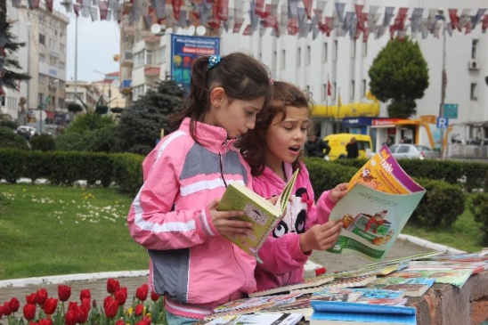 Sinop Merkez'de Kitap Okuma Etkinliği Düzenlendi