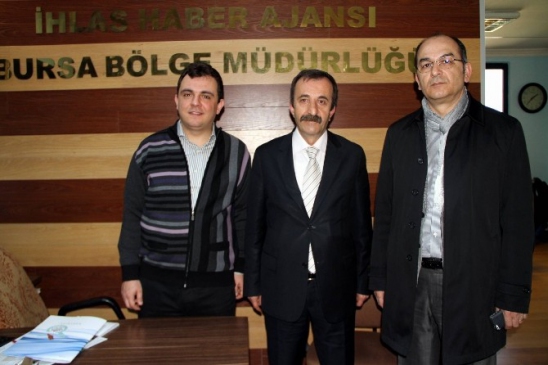 Bursa'da Baro Başkanı Ekrem Demiröz, Adliye'deki Saldırının Ardından Sağduyu Çağrısında Bulundu