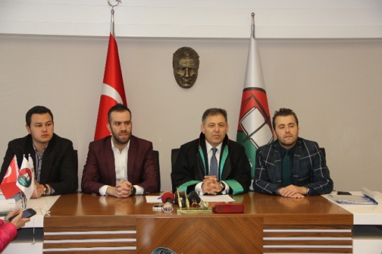 İstanbul Adliyesi'nde Savcı Mehmet Selim Kiraz'a Yönelik Terör Saldırısı Gerçekleşti