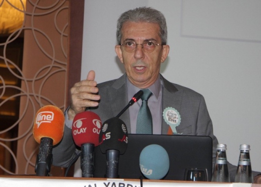 Bursa'da Acıbadem Hastanesi, 3D Kansız Ameliyat Yöntemini Uygulamaya Başladı