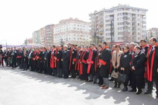 Eskişehir'de Şehit Savcı Mehmet Selim Kiraz İçin Anma Töreni Düzenlendi