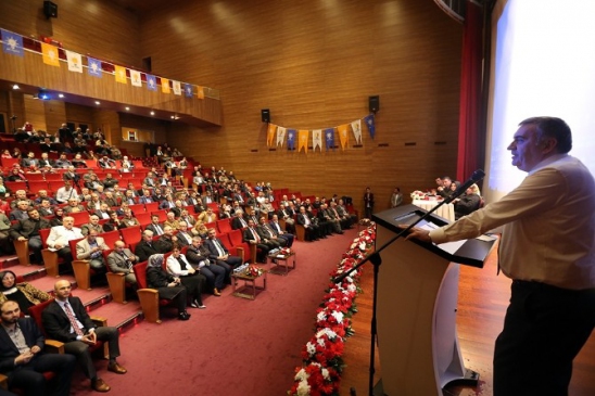 Sakarya Serdivan'da Zeki Toçoğlu, Yeni Bir Sisteme İhtiyaç Olduğunu Belirtti