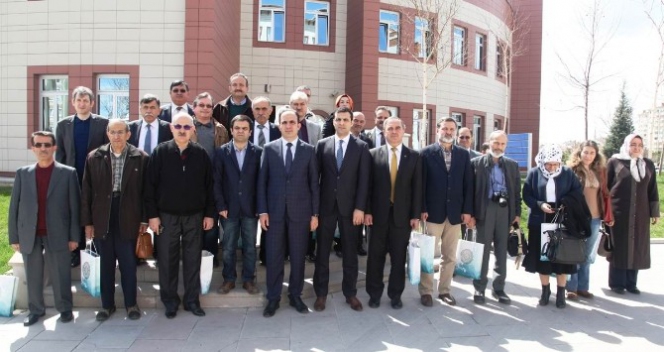 Kütüphaneler Haftası'nda TYB Konya Şubesi, Selçuklu Belediyesi'ne Ziyaret Gerçekleştirdi