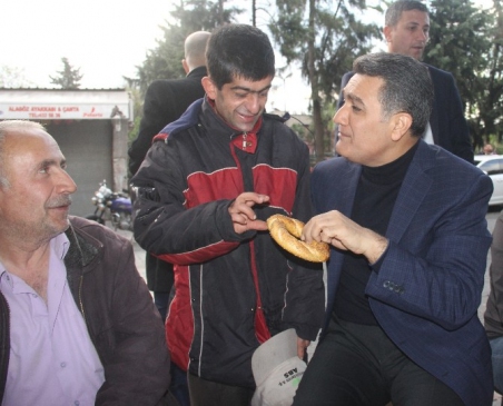 Adana Seyhan'da Narkotim Ekipleriyle Yürütülen Operasyonda 22 Kişi Gözaltına Alındı