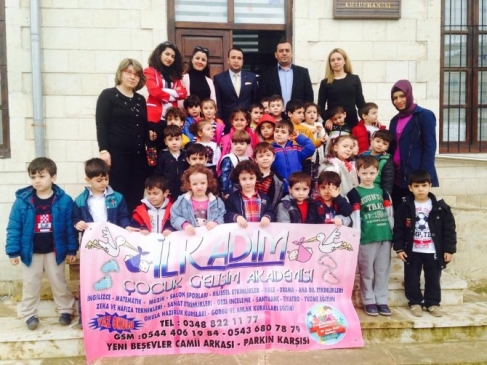 Kilis'te İlk Adım Çocuk Gelişim Akademisi Öğrencileri Kütüphaneler Haftası Etkinlikleri Düzenledi