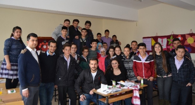 Mersin Toros Üniversitesi Öğrencileri Cihanbeyli'deki Kardeşlerine Yardımda Bulundu