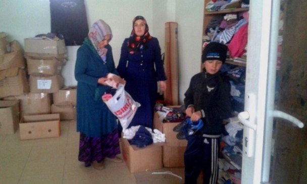 Kahramanmaraş Afşin'de Kur'an Kursları Suriyeli Mültecilere Yardımda Bulundu