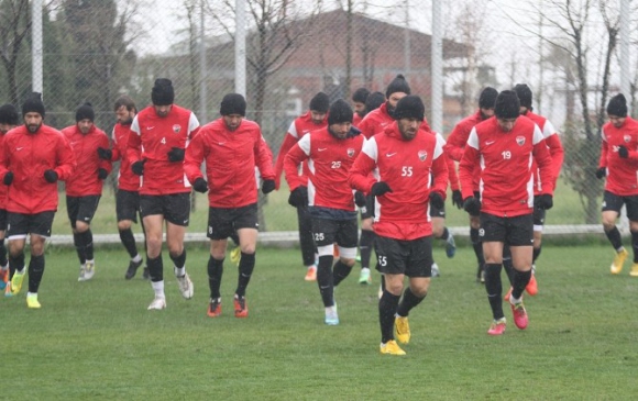 Kocaeli Birlikspor, Göztepe ile Oynayacağı Maçın Hazırlıklarını Tamamlıyor