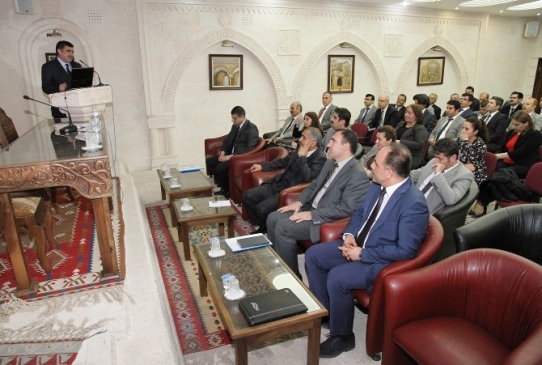 Mardin'de Vali Ömer Faruk Koçak Başkanlığında Sağlık Toplantısı Yapıldı