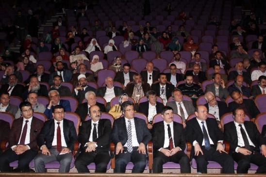 Küçükçekmece'de Düzenlenen Konferansta Kudüs ve Mescid-i Aksa İçin Bilimsel Çalışmalar Yapılması Amaçlanıyor