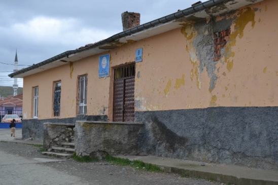 Konya Kulu'da Eski Ortaokul Yıkılıp Yenisi Yapılacak