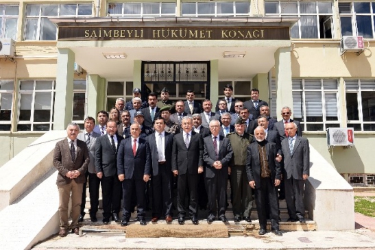 Adana Saimbeyli'de Vali Büyük, Kamu Hizmetlerinin Kalitesini Öne Çıkardı