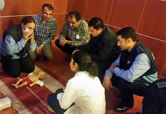 Mersin Yenişehir'de Zabıta Personeline İlkyardım Eğitimi Düzenlendi