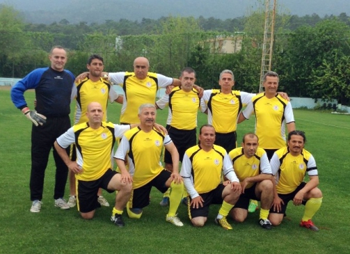 Antalya Manavgat'ta Side Masterler, Kemer Masterler'i Yendi