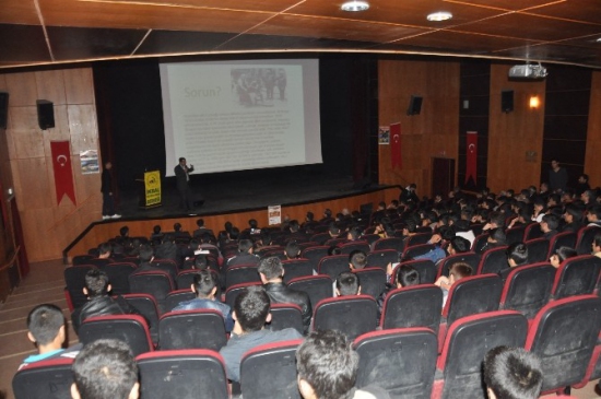 Adıyaman Kahta'da Zararlı Alışkanlıkları Önleme Programı Düzenlendi