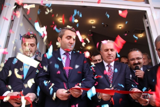 İstanbul Gaziosmanpaşa'da AK Parti, Eğitim Politikalarını Eleştirdi